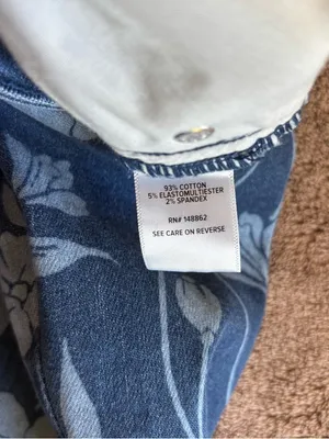 Torrid Belle Isle Aquinnah High Rise Flare Ankle Floral Jeans Blue 10 Tall NWT thumbnail 6