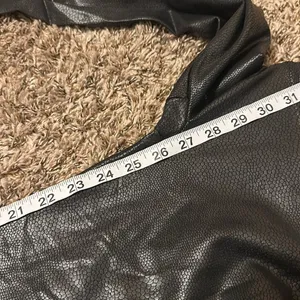 SPANX Faux Leather Leggings Black Pebbled Large thumbnail 7
