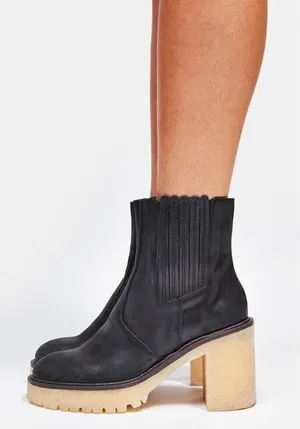 Free people, James Chelsea Boot size 9 thumbnail 1