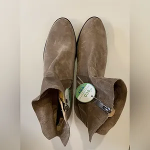 Paul Green NWT Women’s Tan Suede Ankle Boots Size‎ 7 thumbnail 4