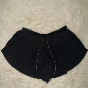 Free People Movement Shirr Enough Shorts Size Small Nwot thumbnail 2