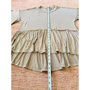 Taupe Ruffle Hem Babydoll Top Size L Soft Stretch Short Sleeve Tee thumbnail 3