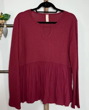 Altard State Long Sleeve Burgundy Waffle‎ Knit Top Size Large thumbnail 1