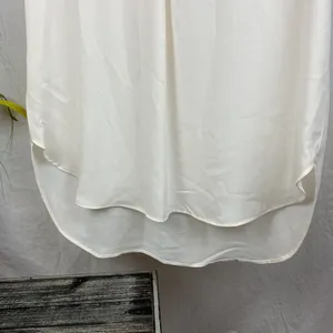 Ann Taylor Ivory Sleeveless V Neck Blouse Top NEW M thumbnail 5