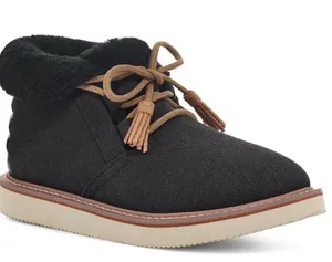 Sanuk Black Ankle Boot with Brown Laces and Trim Size 7 thumbnail 1