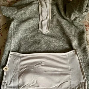 The North Face pullover woman's size M thumbnail 10