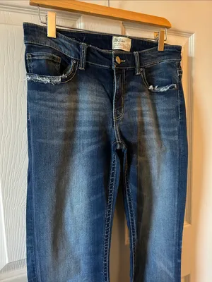 BKE‎ Payton Mid Rise Med/Dark Wash Bootcut Jeans Size 28/31.5” Inseam thumbnail 4