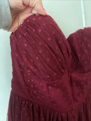 Lulus Burgundy Swiss Dot Tulle Midi Dress S ♟️ thumbnail 3