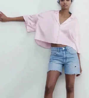 Zara Pink Satin Effect Crop Top Button Up Blouse Women’s Small thumbnail 1