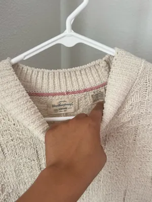 White Sweatshirt thumbnail 3