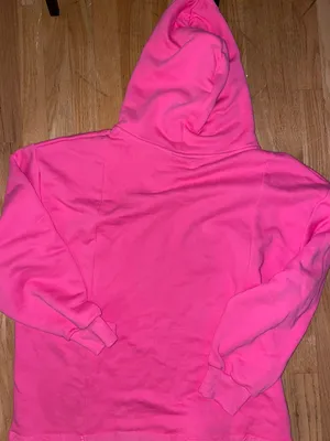 I am gia Hoodie thumbnail 3