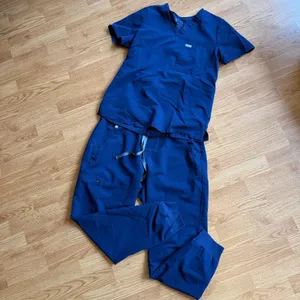 FIGS Catarina One-Pocket Scrub Top Size Medium thumbnail 10