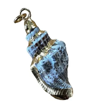 Vintage Gilded Conch Shell Pendant Beachy Boho Glam Gold thumbnail 1