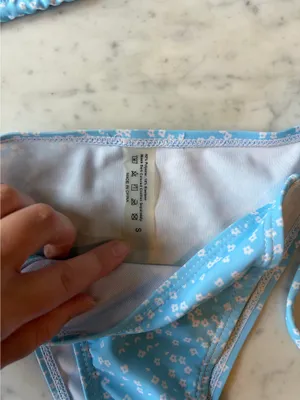 Light Blue Floral Bikini Set Size Small thumbnail 4