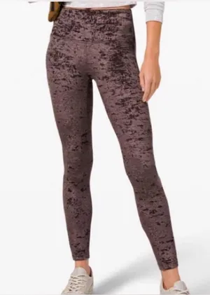 ✨🖤 Lululemon Wunder Lounge High Rise Tight‎ 28” Crushed Velvet Size 6 🖤✨ thumbnail 1