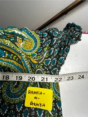 Boho Paisley Peasant Top in Green - Women thumbnail 6