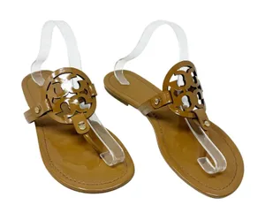 Tory Burch Miller Sandal Tan Patent Leather Logo Medallion Thong Flat Size 11 thumbnail 1
