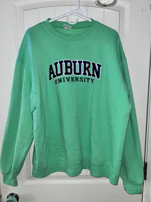 Champion Crewneck thumbnail 1