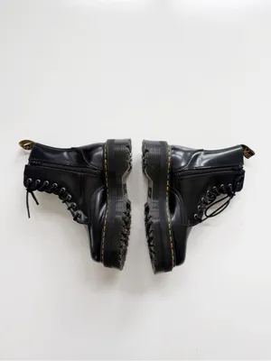 NEW Dr. Martens Jadon Black Platform Combat Boots Size 6 thumbnail 2