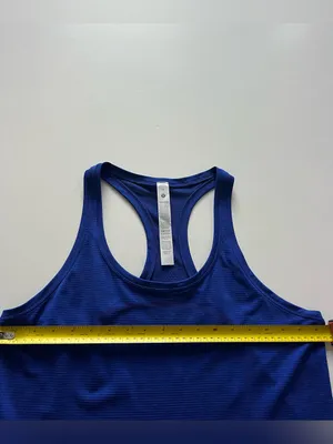 lululemon athletica Swiftly Racerback Tank Top 2.0 Beach Ball Blue-Size 12 thumbnail 6