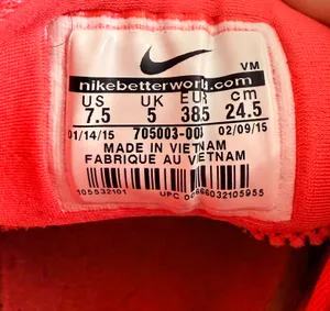 Nike Air Max ST International Women’s Size 7.5 Running Shoes #705003-003 thumbnail 7