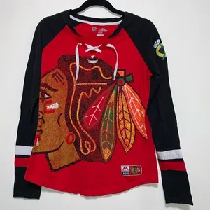 Majestic NHL Chicago Blackhawks women Indian hockey long sleeve shirt sz SMALL thumbnail 1