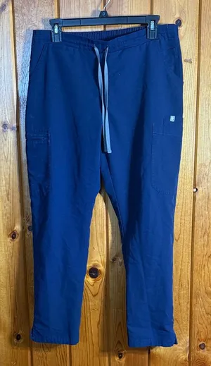 Women’s fig Navy Blue scrub pants size medium FIGS Women Yola Skinny Scrub Pant thumbnail 1