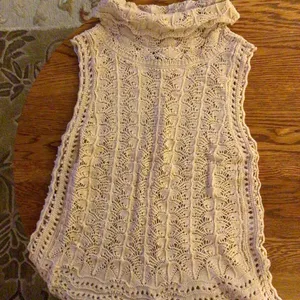Miss Me Pointelle Crochet Cowl Neck Sweater Tank in Ecru sz small EUC thumbnail 6