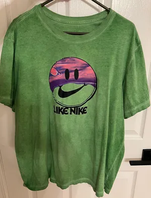Nike T-Shirt thumbnail 1