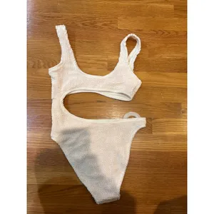 Strawberry Milk Mob Honeymoon One Piece Size Small‎ thumbnail 5