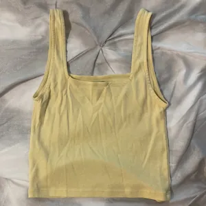 Forever 21 Yellow cropped tank thumbnail 3