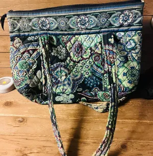 Vera Bradley muti compartment women's handbag thumbnail 1