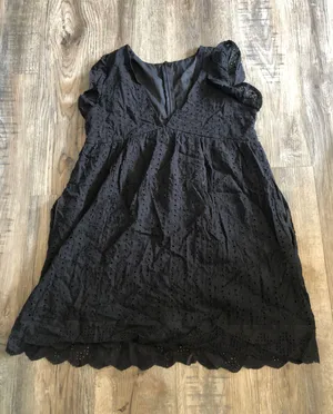 Black Dress thumbnail 1