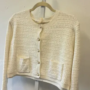NWT Jessica Simpson Ivory Cropped Cardigan Pearl Button Sweater Woven XL Classic thumbnail 3