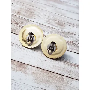 Vintage Clip On Earrings Large Statement Gold Tone, Silver Tone, Metallic Purple thumbnail 7