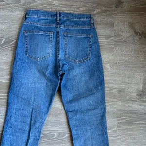 Everlane high rise skinny ankle jeans thumbnail 9