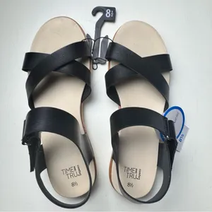 Time and Tru Adjustable Ankle Strap So Comfortable Black Sandals Sz 8.5 NWT thumbnail 5