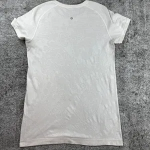 Lululemon Swiftly Tech Short Sleeve Lace Women's 12 Polar Cream thumbnail 8