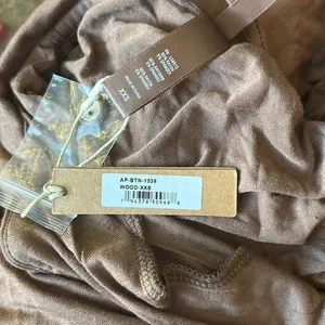 SKIMS SLEEP (A1) BUTTON UP TOP NWT WOOD xxs thumbnail 4