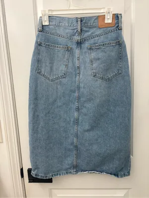 Aritzia denim forum the ‘90s halle denim skirt midi thumbnail 5