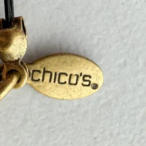Chico's Black and Red Beaded Triple Strand Wire Gold Tone Necklace ✨ thumbnail 3