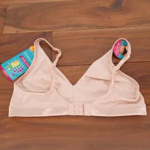 Vanity Fair Illumination Wireless Bralette Bra Small Pink Full Coverage Cups thumbnail 3