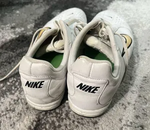 Nike Sneaker thumbnail 7