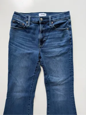 Pistola Kinsley Mid Rise Flare Jeans Size 28 thumbnail 3