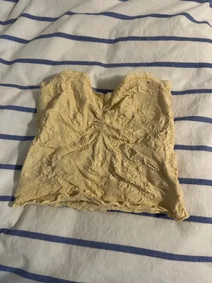 Tilly’s strapless top yellow  thumbnail 2