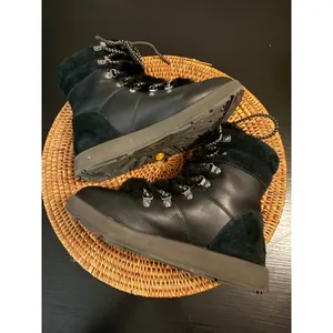 UGG Viki Boot Black Waterproof Leather‎ Vibram Arctic Grip Women thumbnail 7
