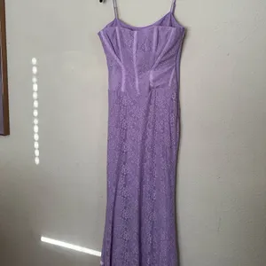 House of CB Antonina Orchid Lace Corset Maxi Dress Purple Size M Regular Cup A-C thumbnail 9