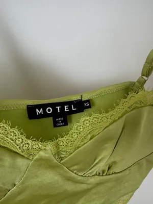 Motel Rocks Green Lace Trim Crop Top thumbnail 3