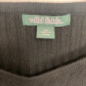 Cropped fitted black sweater. Women’s size XS. NWOT thumbnail 4