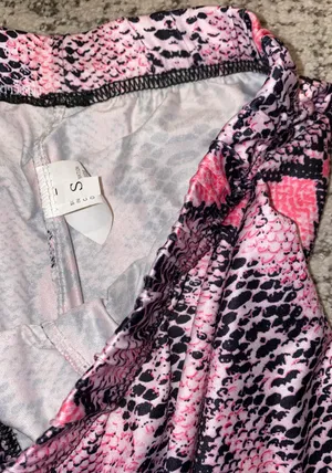 Snakeskin Shorts Pink thumbnail 2